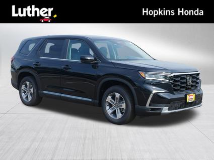 2025 Honda Pilot Hopkins MN