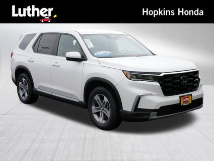 2025 Honda Pilot Hopkins MN