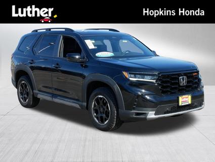 2025 Honda Pilot Hopkins MN