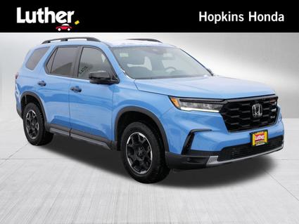 2025 Honda Pilot Hopkins MN