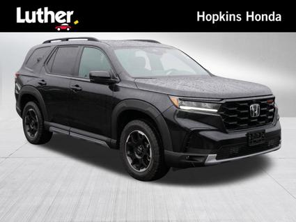 2025 Honda Pilot Hopkins MN