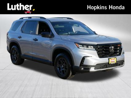 2025 Honda Pilot Hopkins MN
