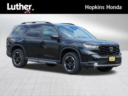 2025 Honda Pilot Hopkins MN