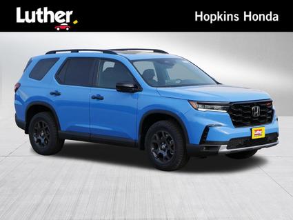 2025 Honda Pilot Hopkins MN