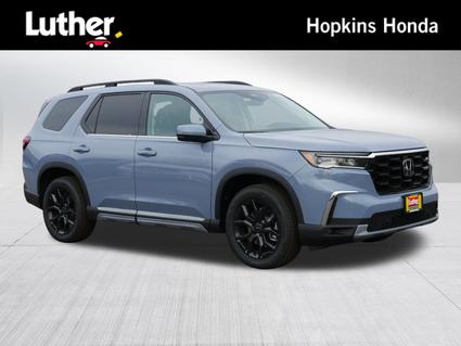 2025 Honda Pilot Hopkins MN