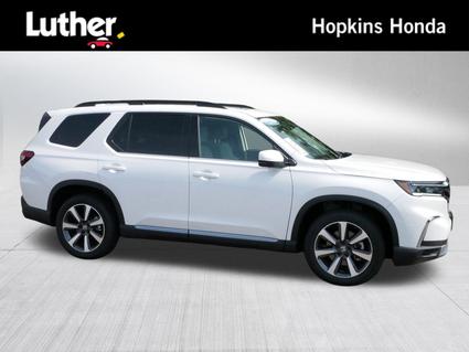 2025 Honda Pilot Hopkins MN