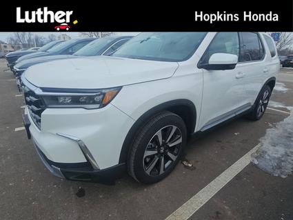 2025 Honda Pilot Hopkins MN