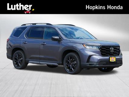2025 Honda Pilot Hopkins MN