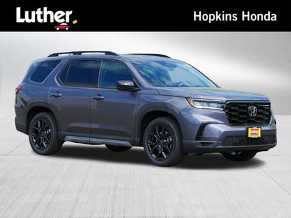 2025 Honda Pilot Hopkins MN