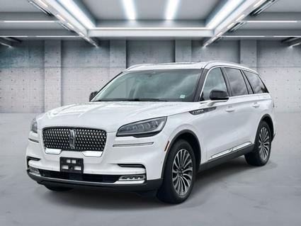 2020 Lincoln Aviator Saint James NY