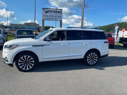 2024 Lincoln Navigator Danville WV