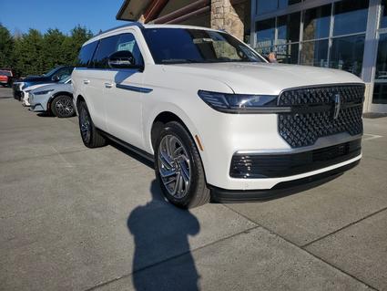 2025 Lincoln Navigator Port Angeles WA