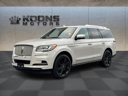 2022 Lincoln Navigator  