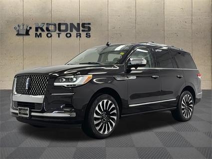 2022 Lincoln Navigator  