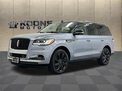 2022 Lincoln Navigator  