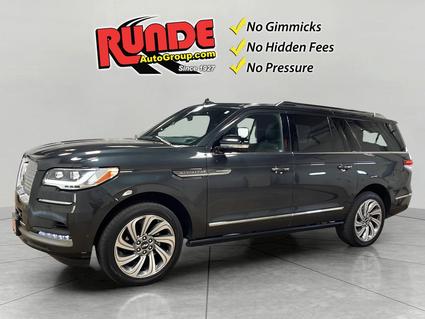 2023 Lincoln Navigator L Hazel Green WI