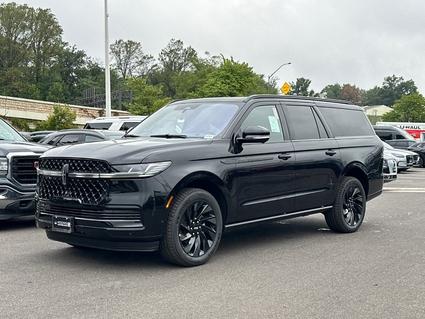2025 Lincoln Navigator L  