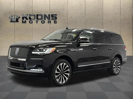 2022 Lincoln Navigator L  