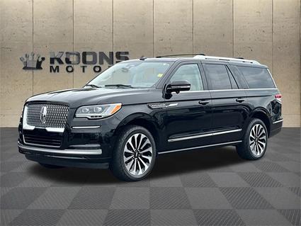 2022 Lincoln Navigator L  