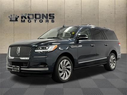 2022 Lincoln Navigator L  