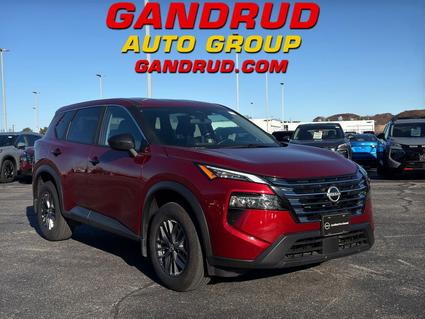 2025 Nissan Rogue Green Bay WI