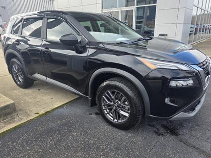 2023 Nissan Rogue Paris TN