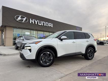 2024 Nissan Rogue Manhattan KS