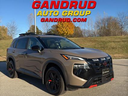 2025 Nissan Rogue Green Bay WI