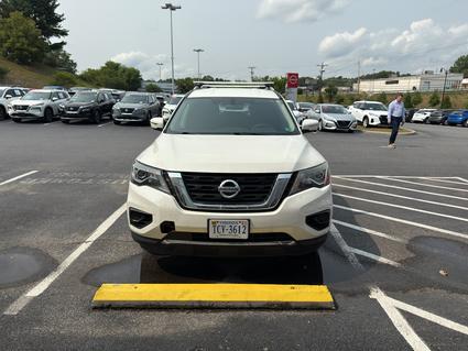 2017 Nissan Pathfinder Wytheville WV