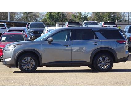 2022 Nissan Pathfinder Tupelo MS