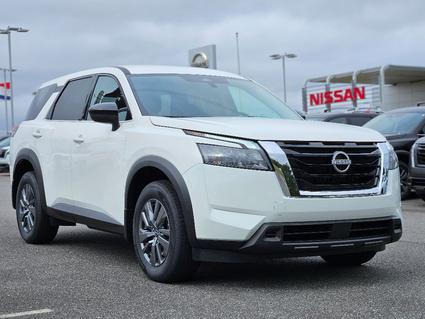 2025 Nissan Pathfinder Tifton GA