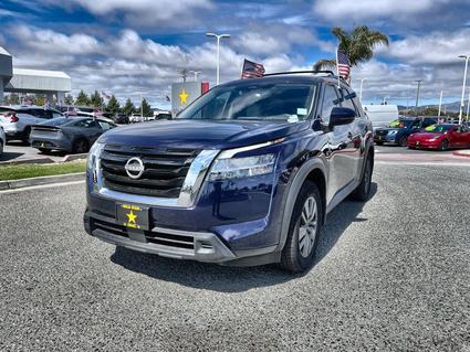 2022 Nissan Pathfinder Salinas CA