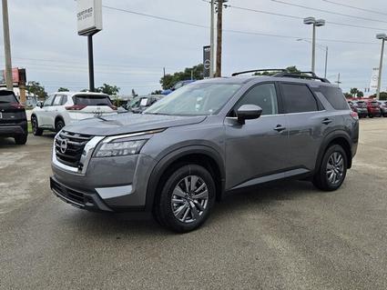2025 Nissan Pathfinder Sebring FL