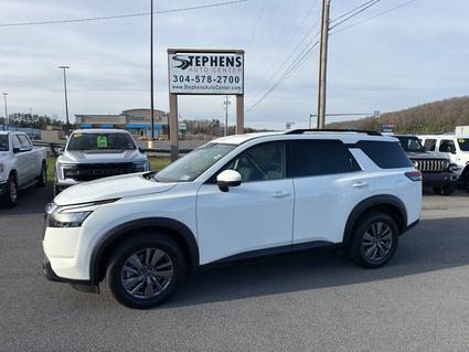 2025 Nissan Pathfinder Danville WV