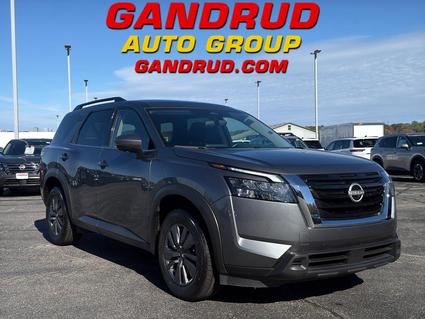 2025 Nissan Pathfinder Green Bay WI