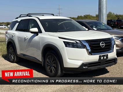 2024 Nissan Pathfinder Commerce TX