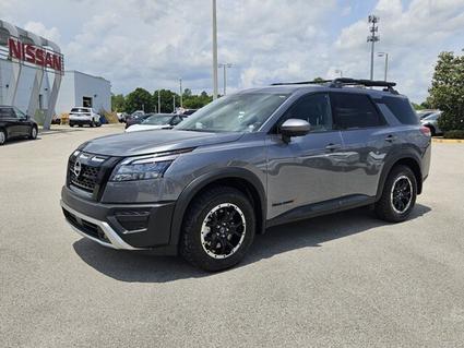 2025 Nissan Pathfinder Sebring FL