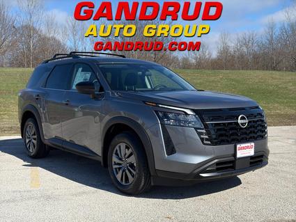 2026 Nissan Pathfinder Green Bay WI