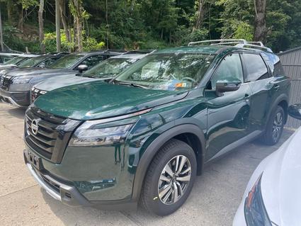 2025 Nissan Pathfinder Clarksburg WV