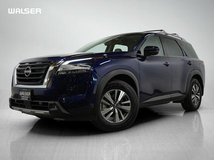 2022 Nissan Pathfinder Saint Paul MN