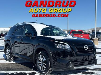 2023 Nissan Pathfinder Green Bay WI
