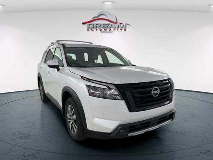 2025 Nissan Pathfinder Lawrence KS