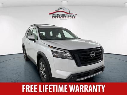 2025 Nissan Pathfinder Lawrence KS