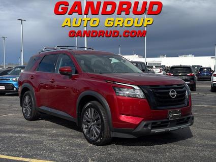 2023 Nissan Pathfinder Green Bay WI