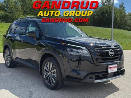 2025 Nissan Pathfinder Green Bay WI