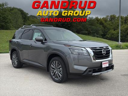2025 Nissan Pathfinder Green Bay WI