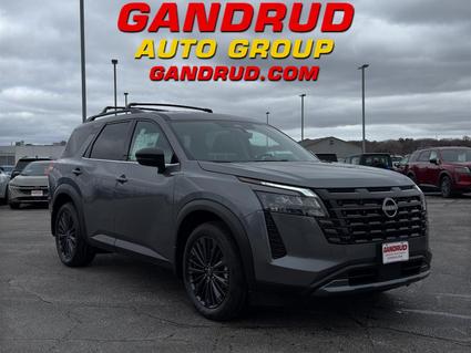 2026 Nissan Pathfinder Green Bay WI