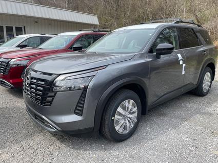 2026 Nissan Pathfinder Clarksburg WV