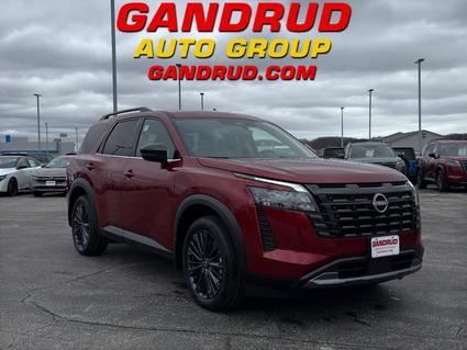 2026 Nissan Pathfinder Green Bay WI