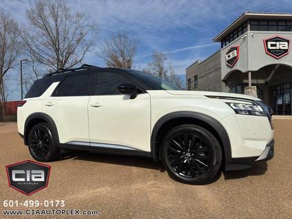 2022 Nissan Pathfinder Madison MS